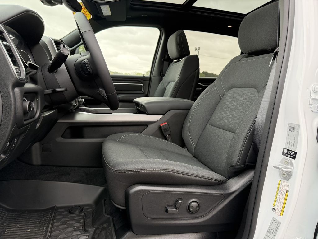 2026 RAM 1500 Big Horn/Lone Star - Photo 18