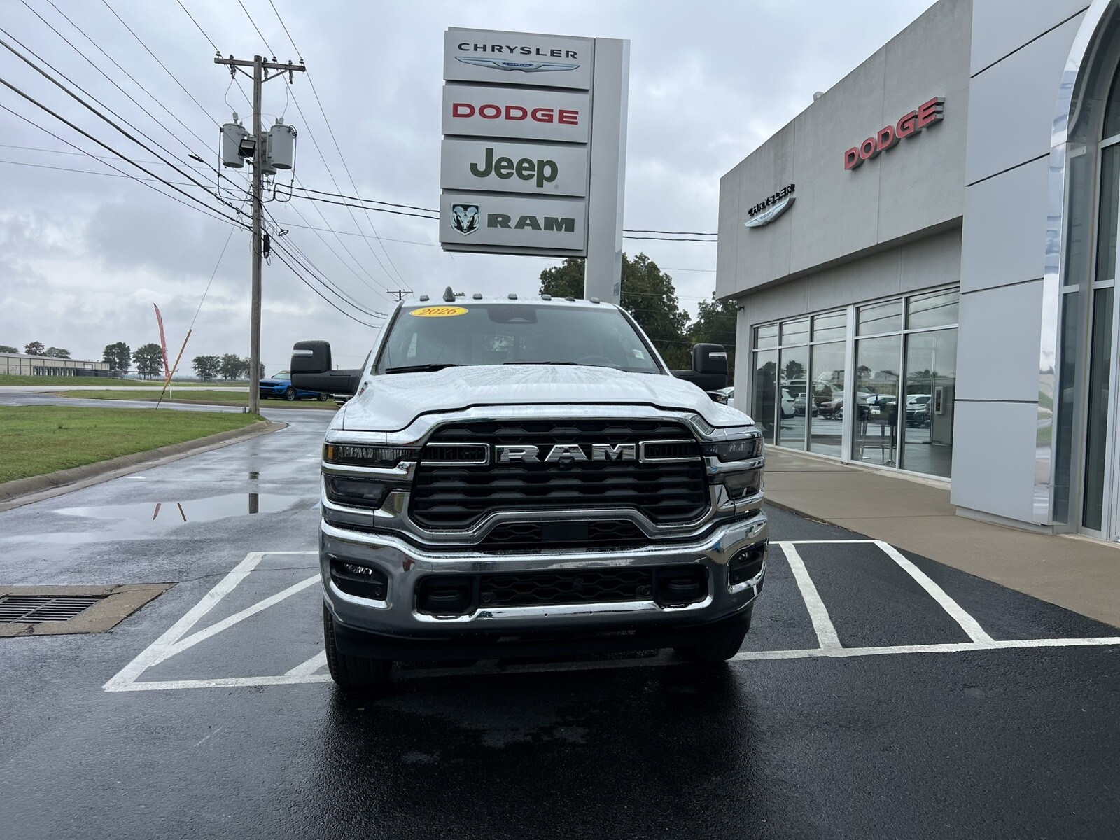 2026 Ram 3500 Tradesman photo 2