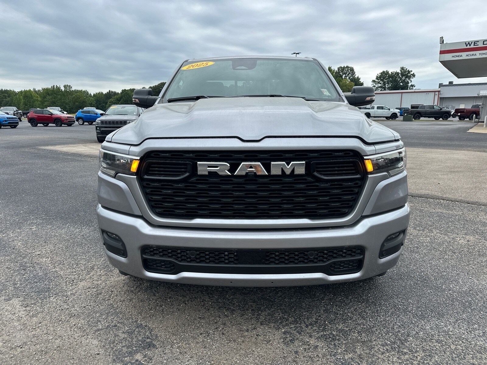 2025 Ram 1500 Big Horn Lone Star photo 3