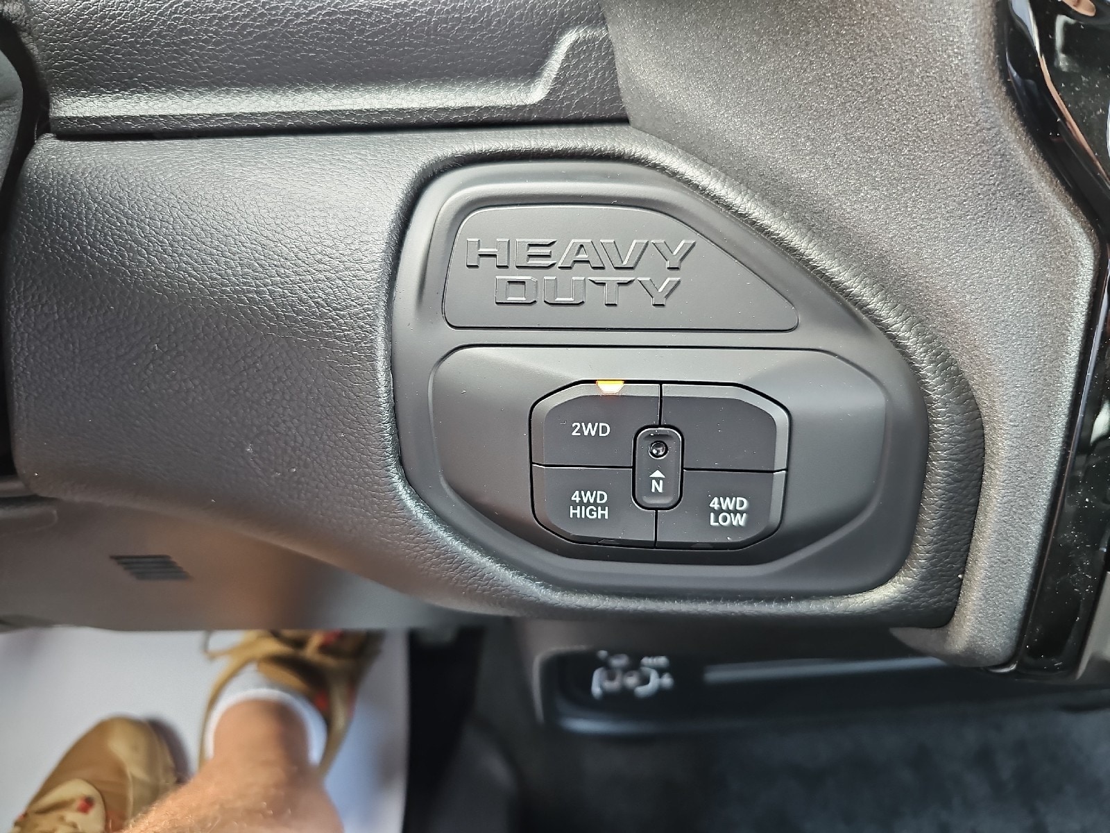 2025 RAM 2500 Tradesman - Photo 16
