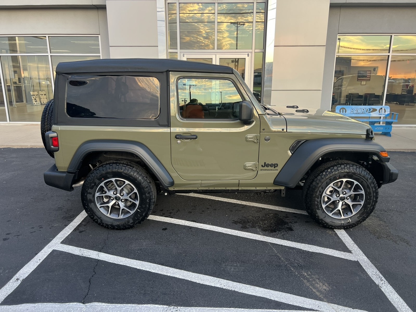 2026 Jeep Wrangler 2-Door Sport S's photo