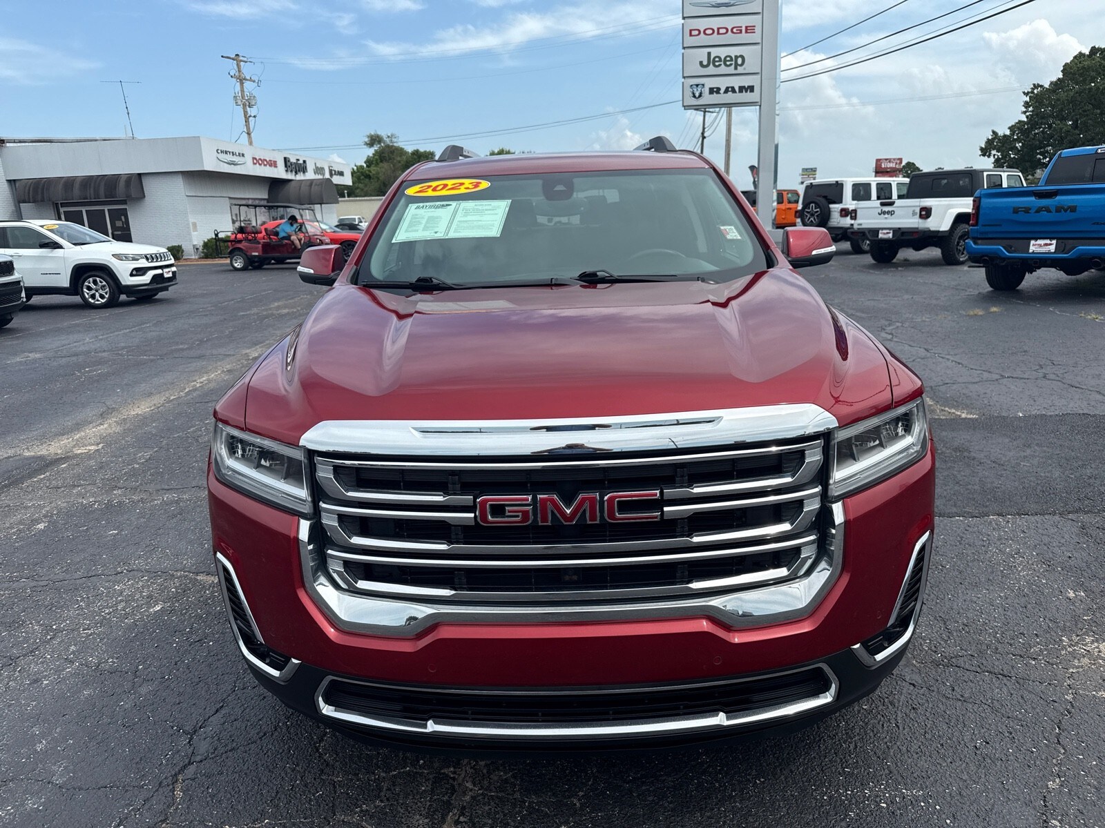 2023 Gmc Acadia SLT photo 2
