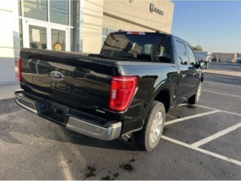 2023 Ford F-150 XLT - Photo 6