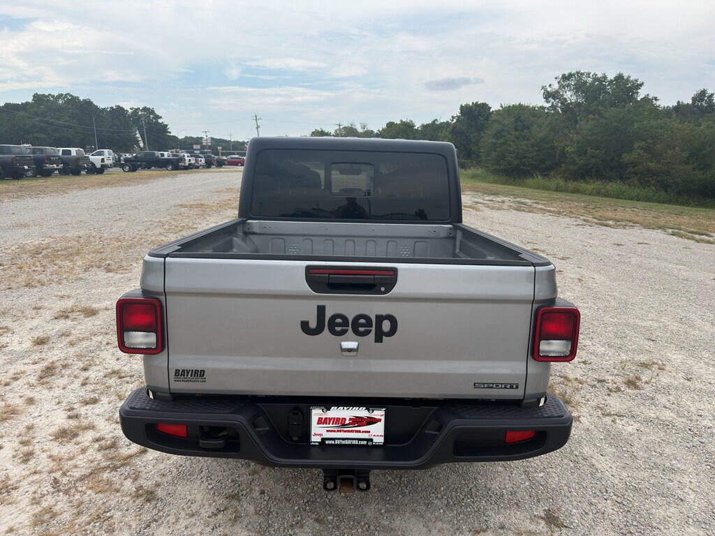 Used 2021 Jeep Gladiator Sport Truck Crew Cab