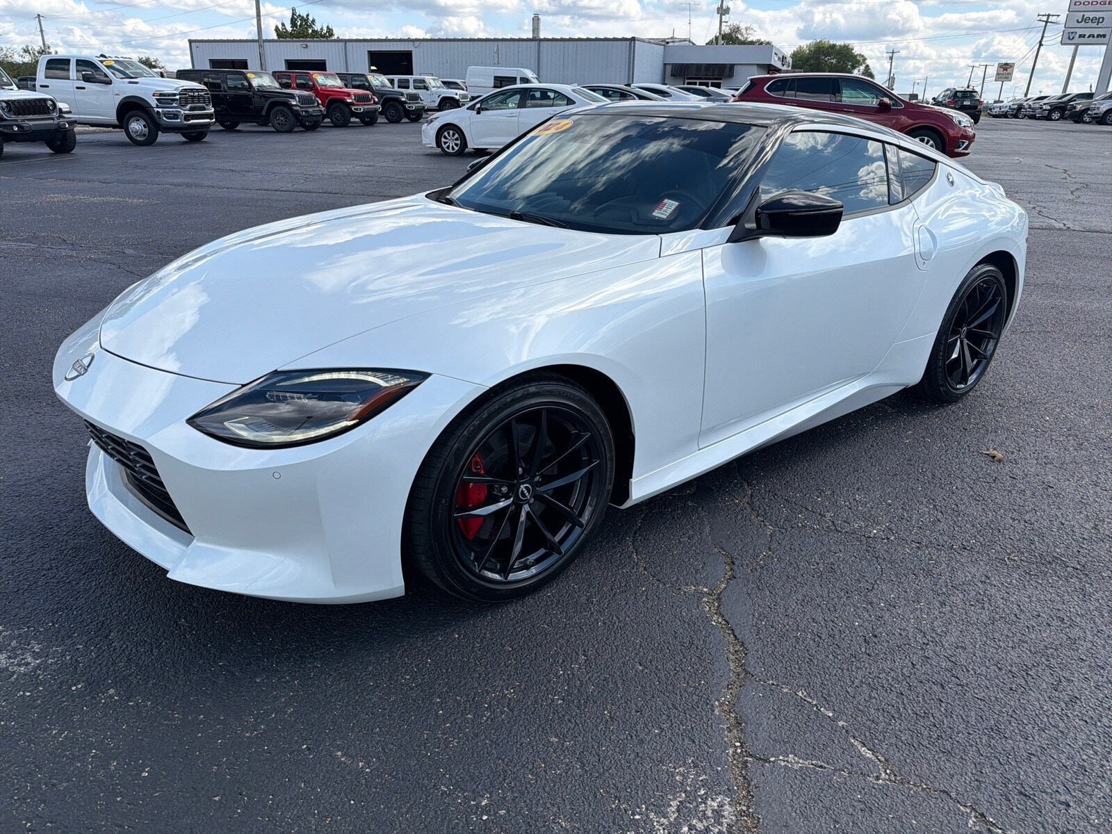 2024 Nissan Z Performance photo 2