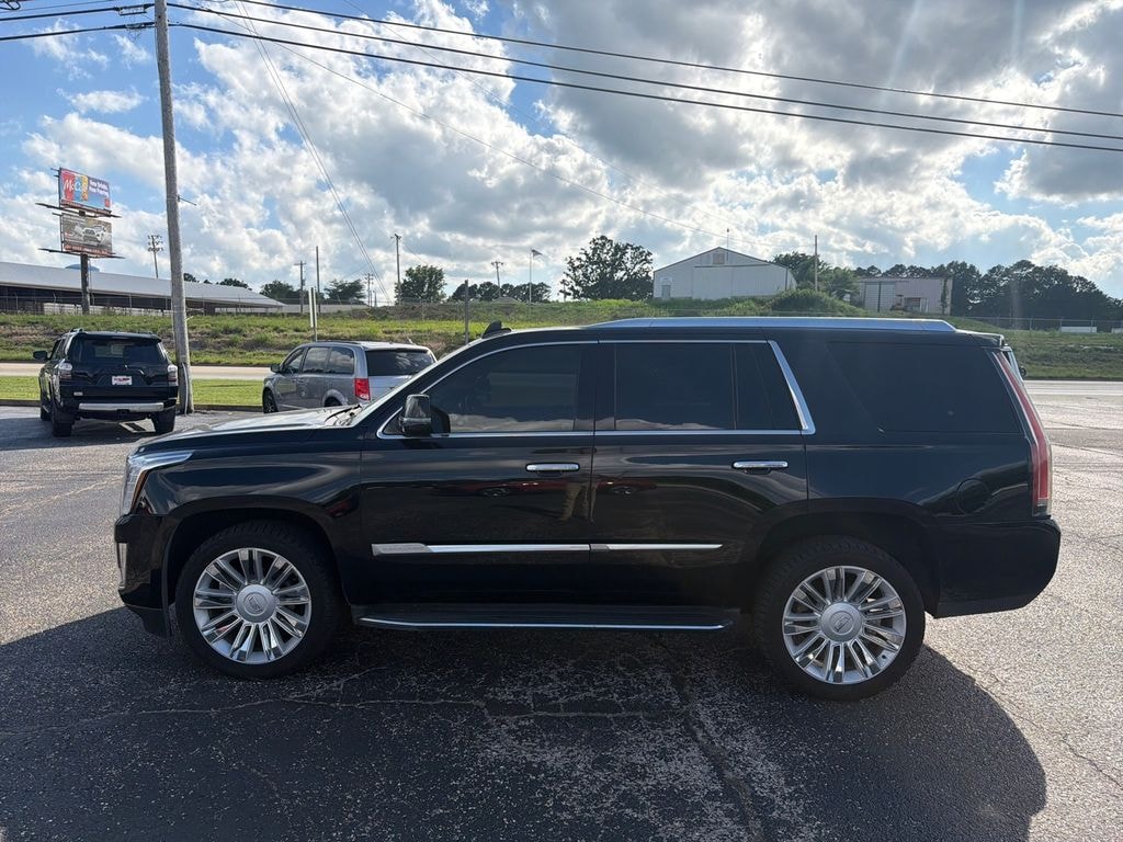Used 2019 CADILLAC Escalade Luxury SUV