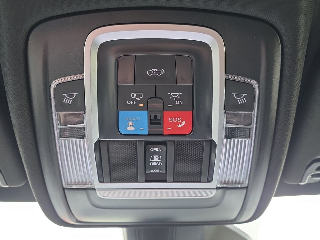2026 RAM 1500 Laramie - Photo 29