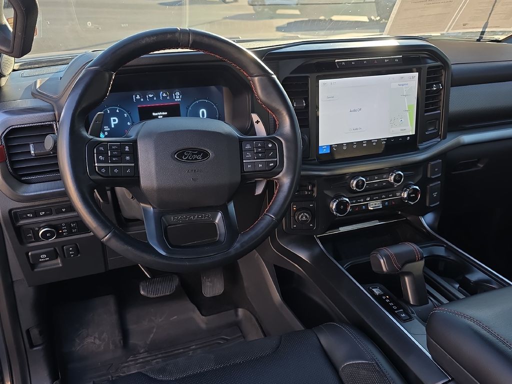 2024 Ford F-150 Raptor - Photo 17