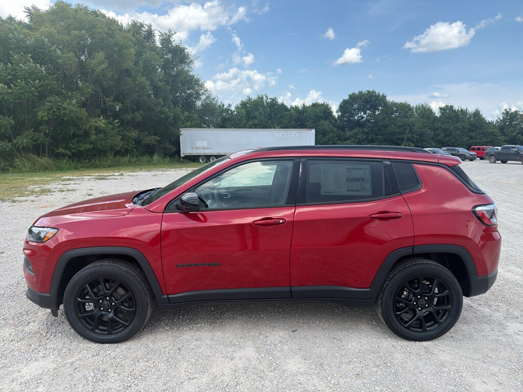 New 2026 Jeep Compass Latitude Sport Utility
