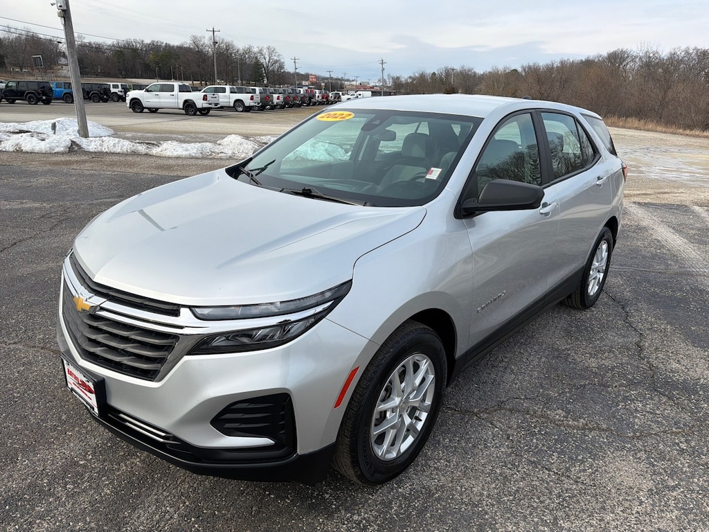 Used 2022 Chevrolet Equinox LS w/1LS SUV