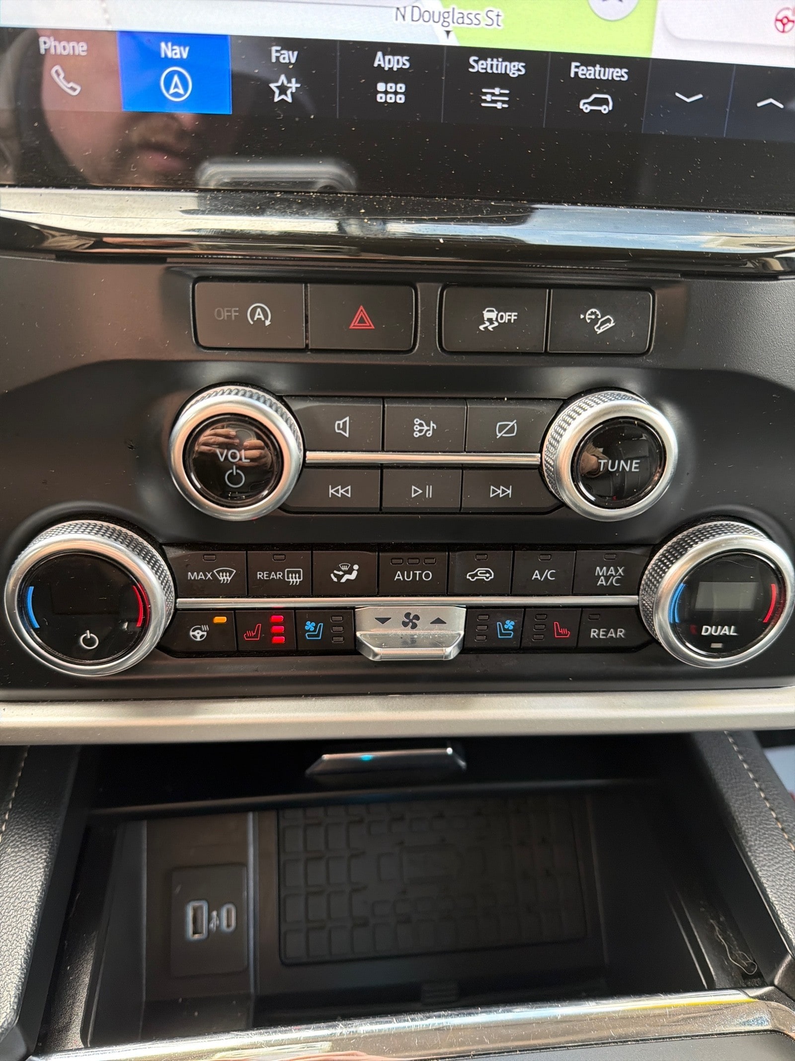2024 Ford Expedition XLT - Photo 24