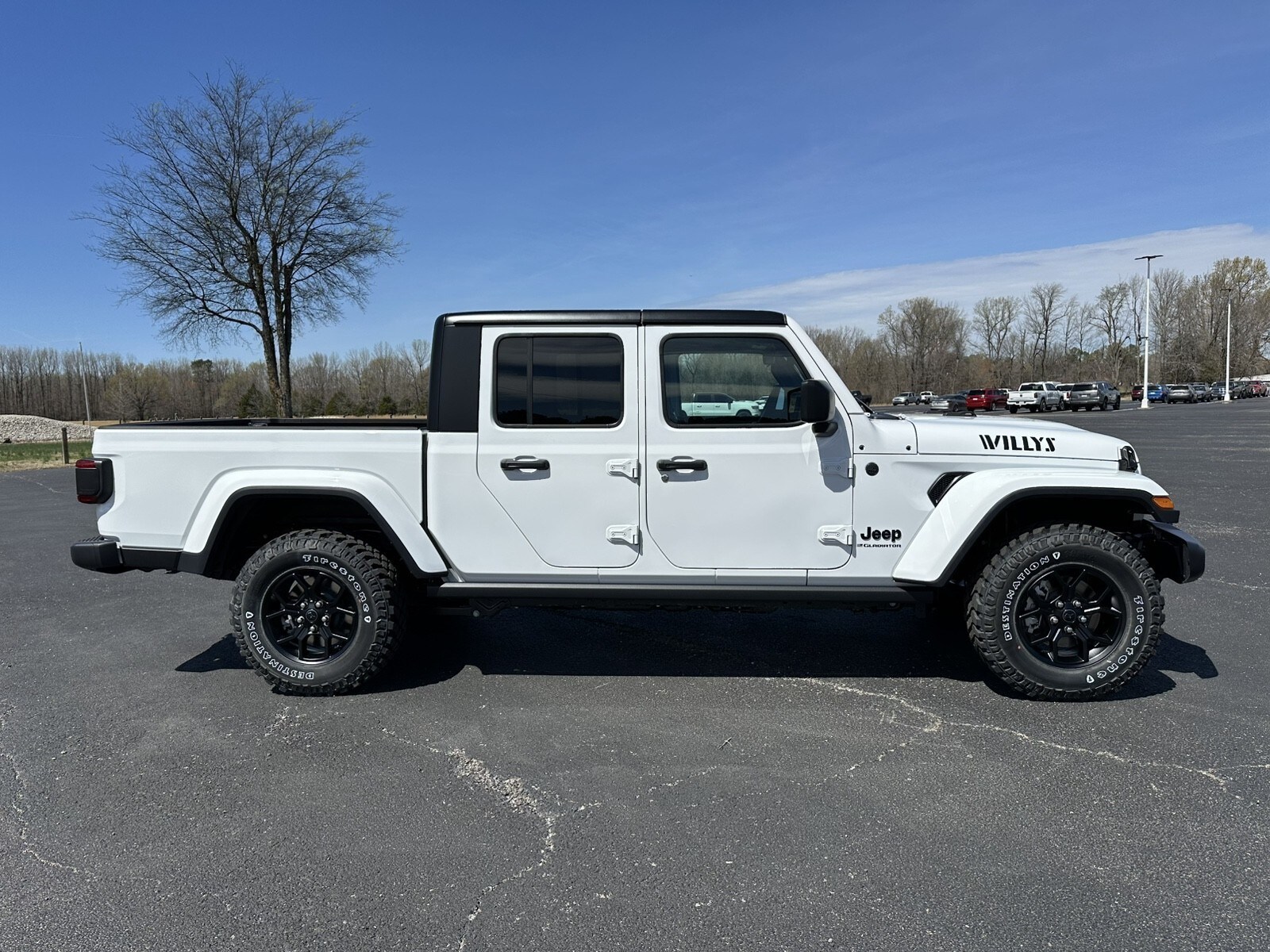 2025 Jeep Gladiator Sport photo 4