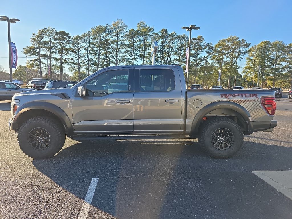2024 Ford F-150 Raptor - Photo 6