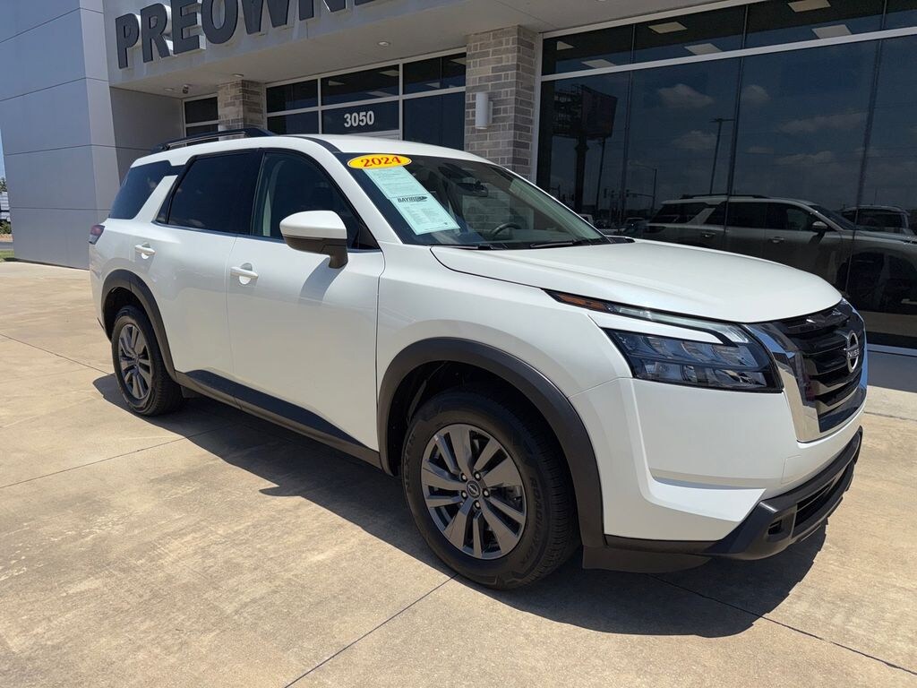 Used 2024 Nissan Pathfinder SV SUV