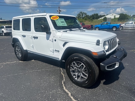 2025 Jeep Wrangler Sahara Sport Utility