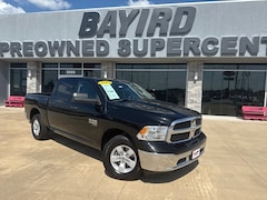 2023 Ram 1500 Classic SLT Truck Crew Cab
