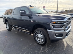 2026 Ram 2500 TRADESMAN CREW CAB 4X4 6'4 BOX Pickup