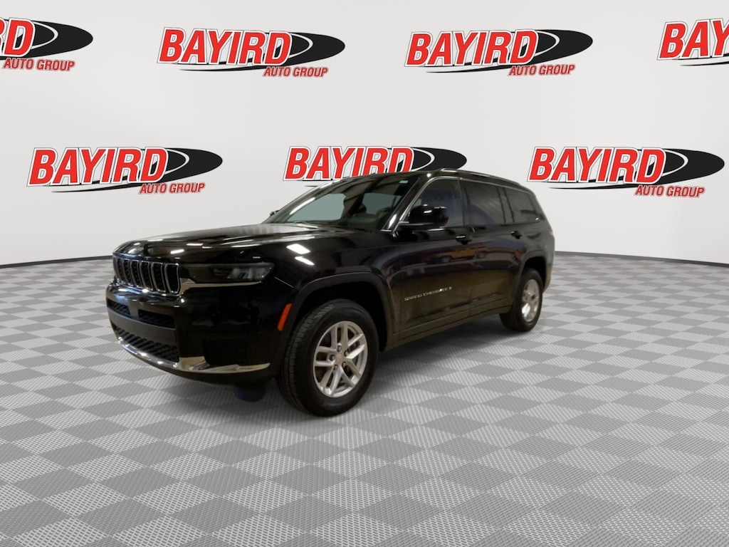 Used 2023 Jeep Grand Cherokee L Laredo SUV