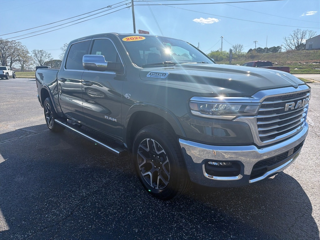 New 2026 Ram 1500 LARAMIE CREW CAB 4X4 5'7 BOX Pickup