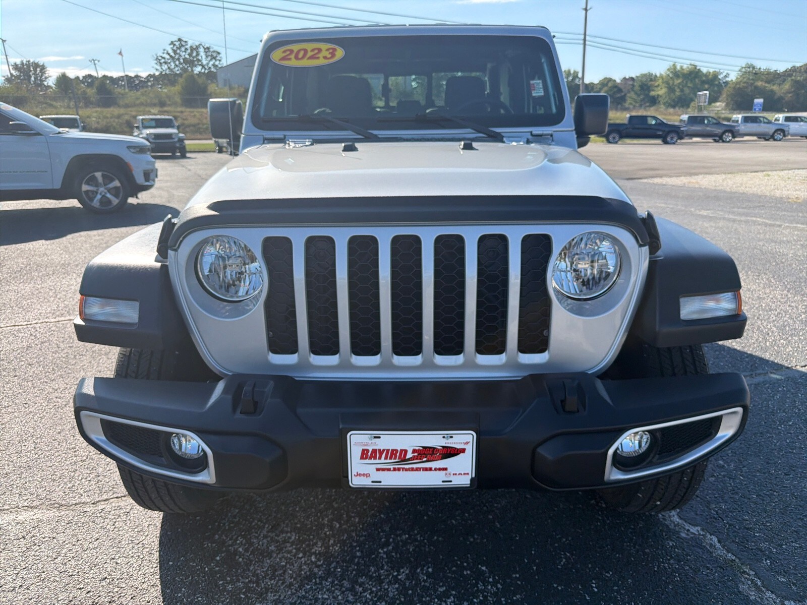 2023 Jeep Gladiator Sport photo 2