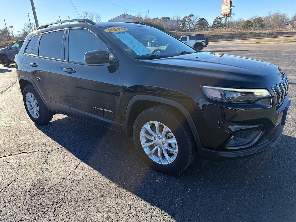 Used 2022 Jeep Cherokee Latitude Lux SUV
