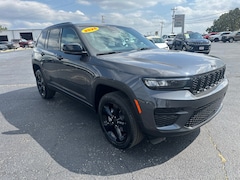 2025 Jeep Grand Cherokee Laredo Sport Utility