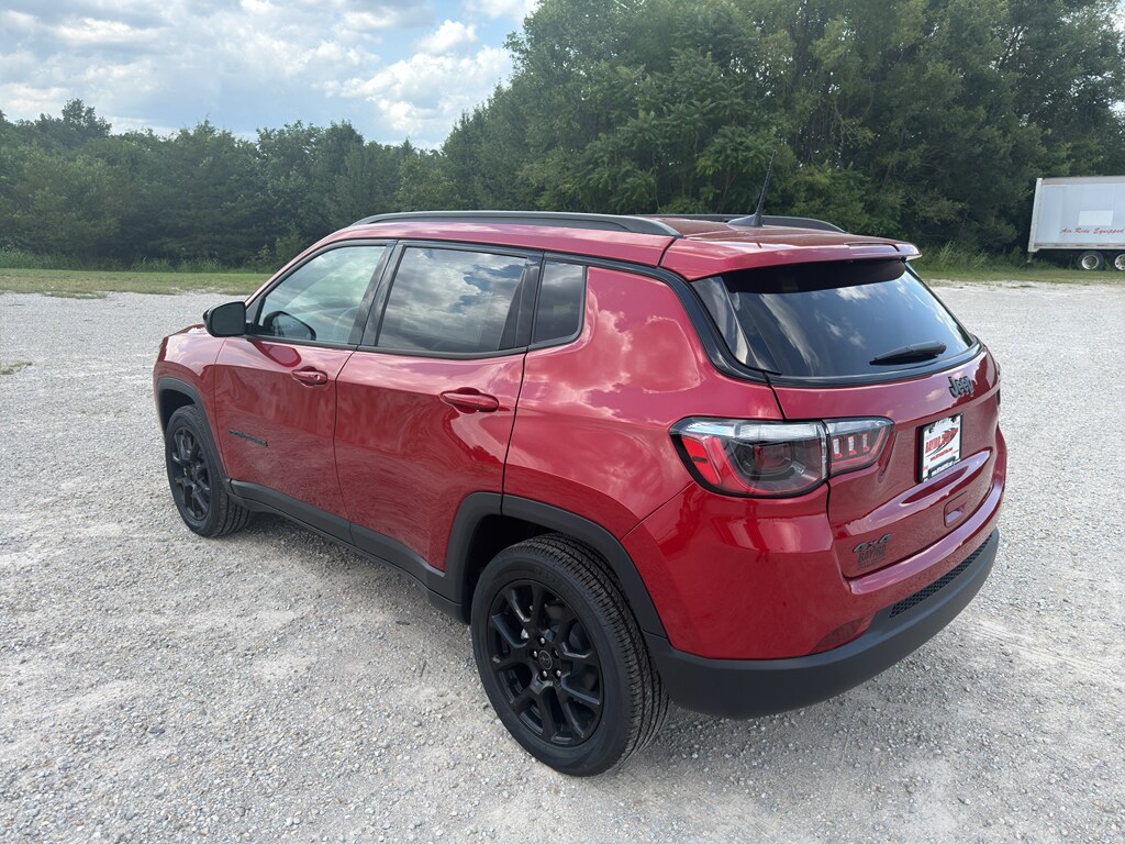 New 2026 Jeep Compass Latitude Sport Utility