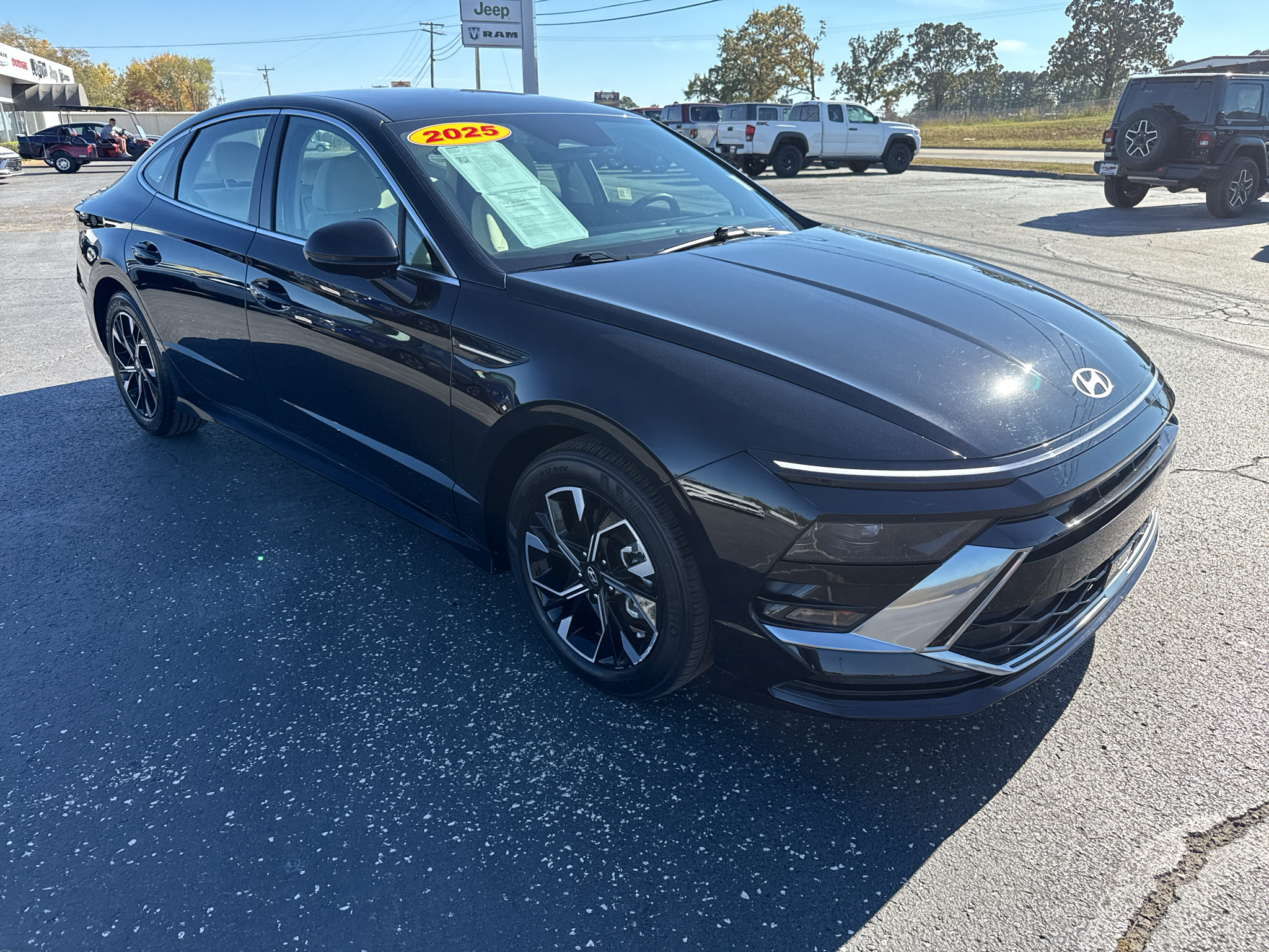 2025 Hyundai Sonata SEL Sedan