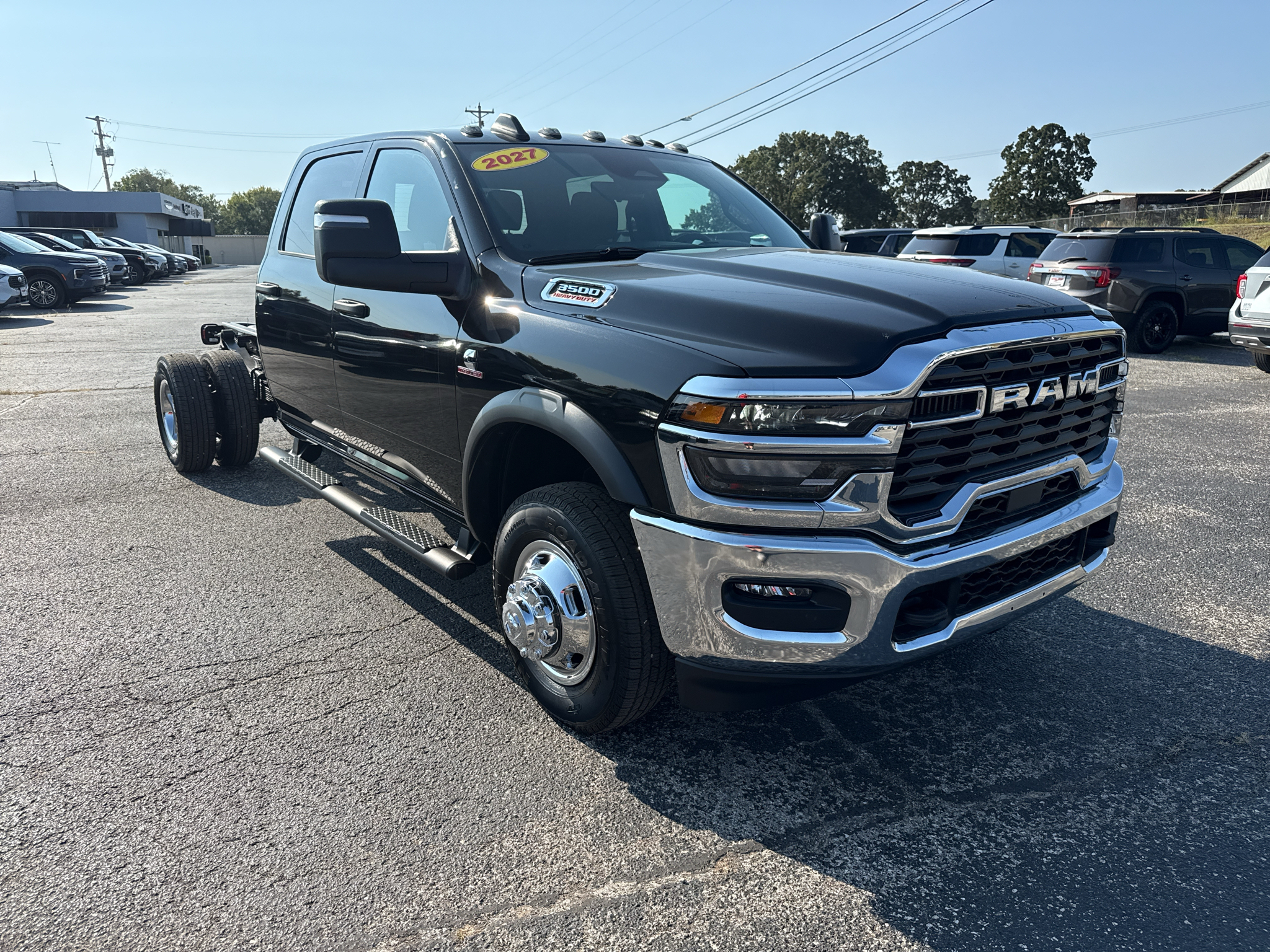 2027 Ram 3500 Chassis Tradesman/Big Horn Crew Cab