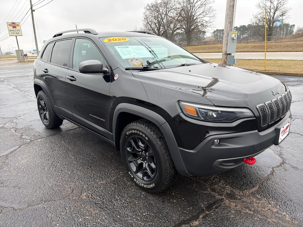 Used 2020 Jeep Cherokee Trailhawk SUV