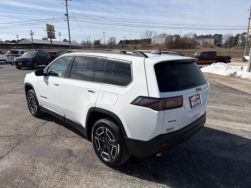 New 2026 Jeep Cherokee Laredo/Limited Sport Utility