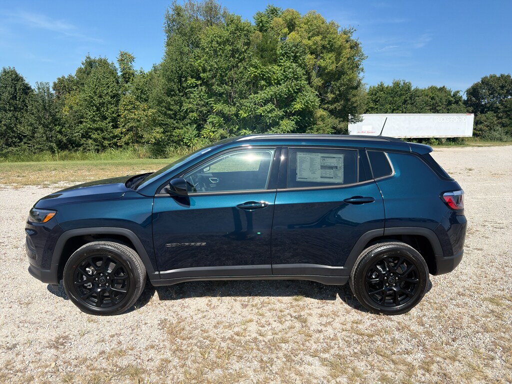 New 2026 Jeep Compass Latitude Sport Utility