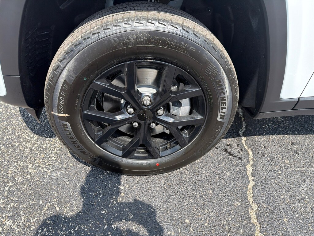 New 2026 Jeep Grand Cherokee L Laredo Sport Utility