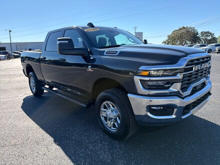 2026 Ram 2500 Tradesman Pickup