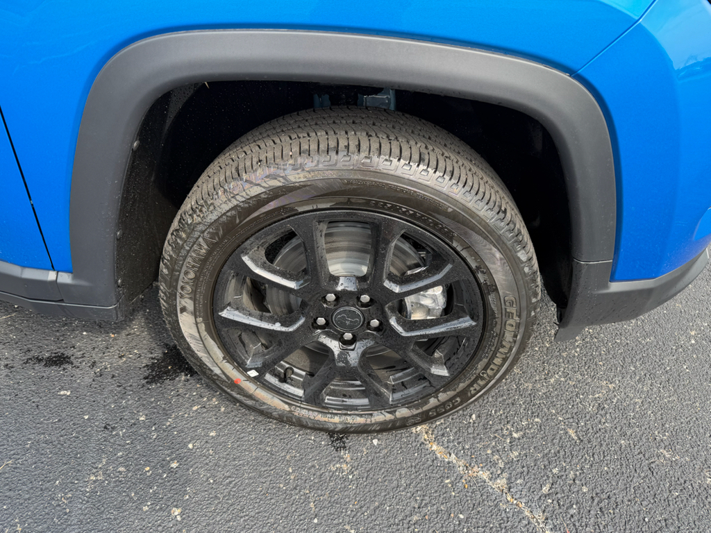 New 2026 Jeep Compass Latitude Sport Utility
