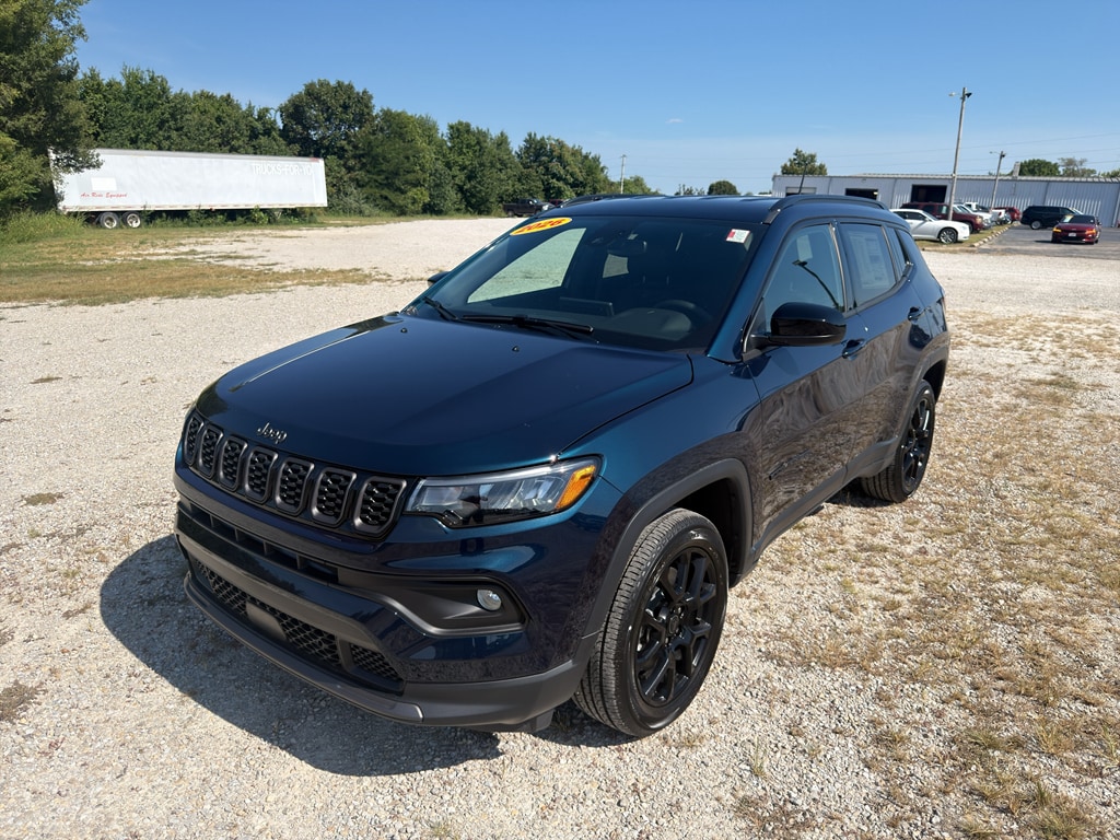 New 2026 Jeep Compass Latitude Sport Utility