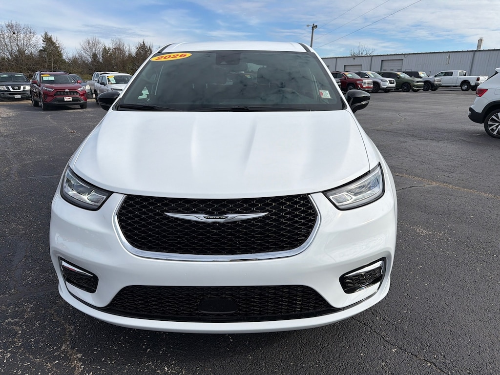 New 2026 Chrysler Pacifica Select Passenger Van