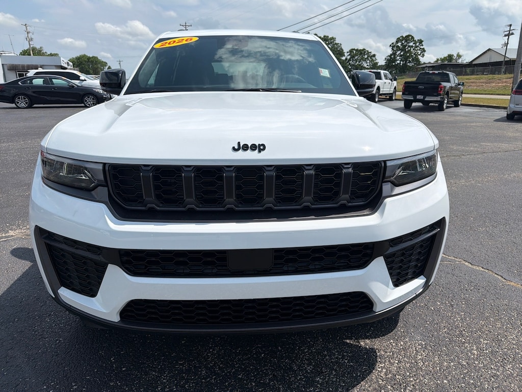 New 2026 Jeep Grand Cherokee L Laredo Sport Utility