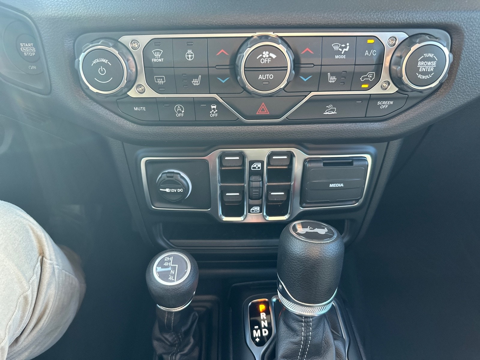2026 Jeep Wrangler 4-Door Sport S - Photo 25
