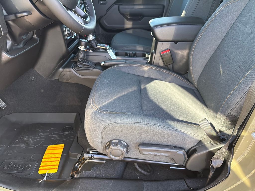 2026 Jeep Wrangler 4-Door Sport S - Photo 11