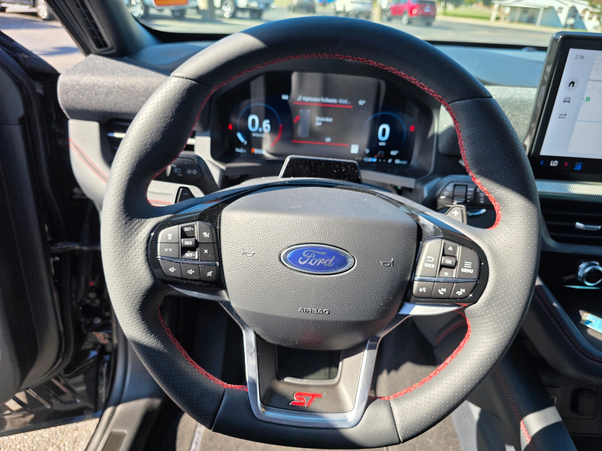 2026 Ford Explorer ST - Photo 21
