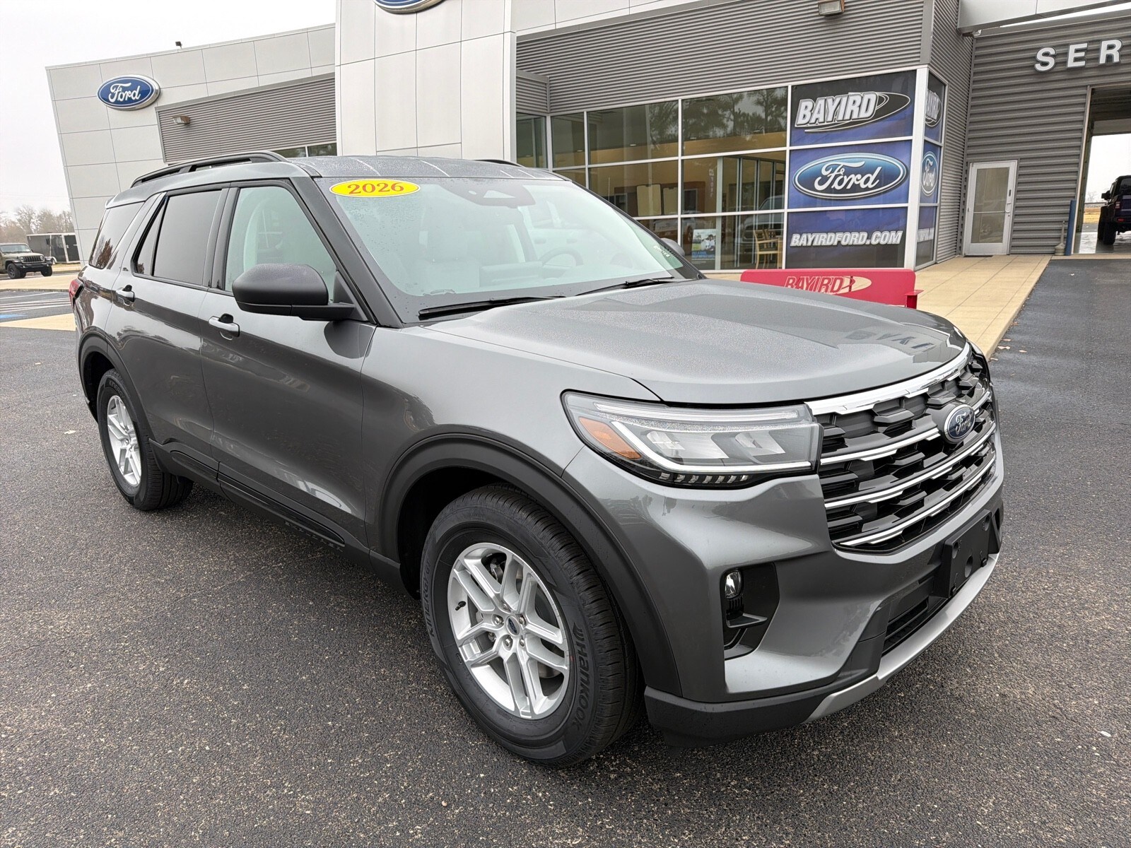 2026 Ford Explorer photo 2