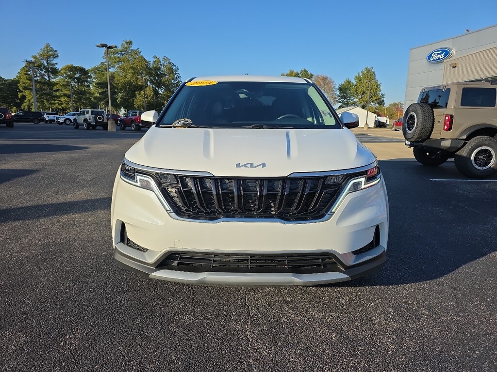 Used 2024 Kia Carnival LX Seat Package MPV