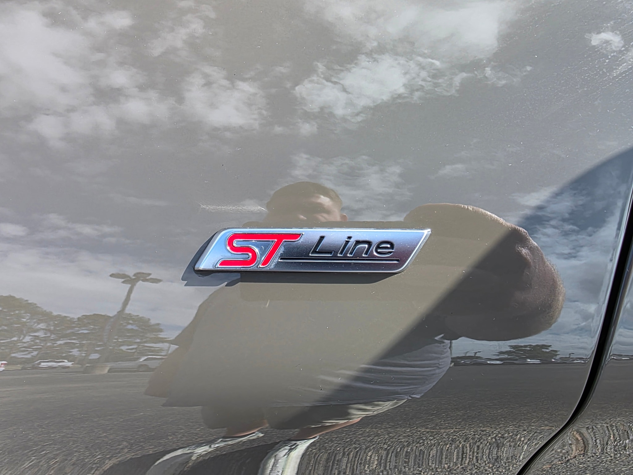 2026 Ford Explorer ST-Line - Photo 8