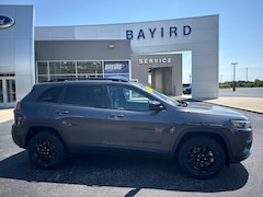 2023 Jeep Cherokee Altitude Lux SUV