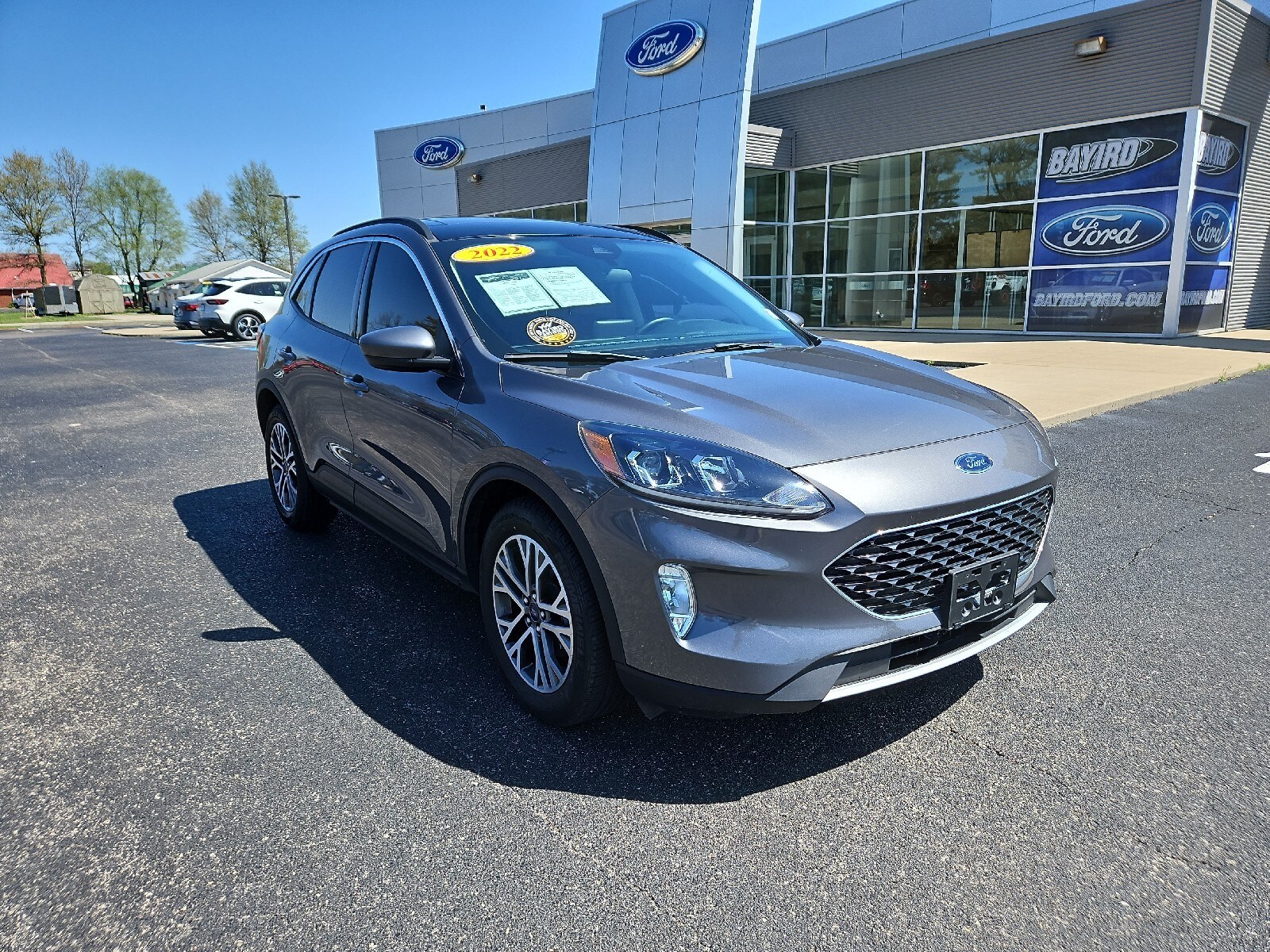 2022 Ford Escape SEL photo 2