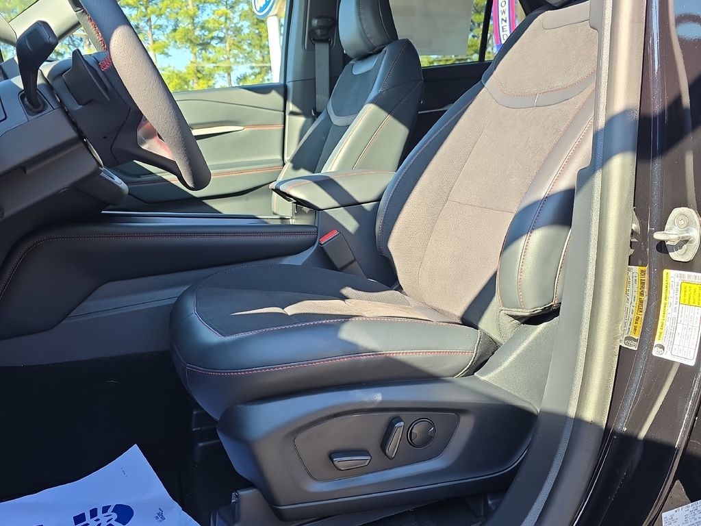 2026 Ford Explorer ST - Photo 16