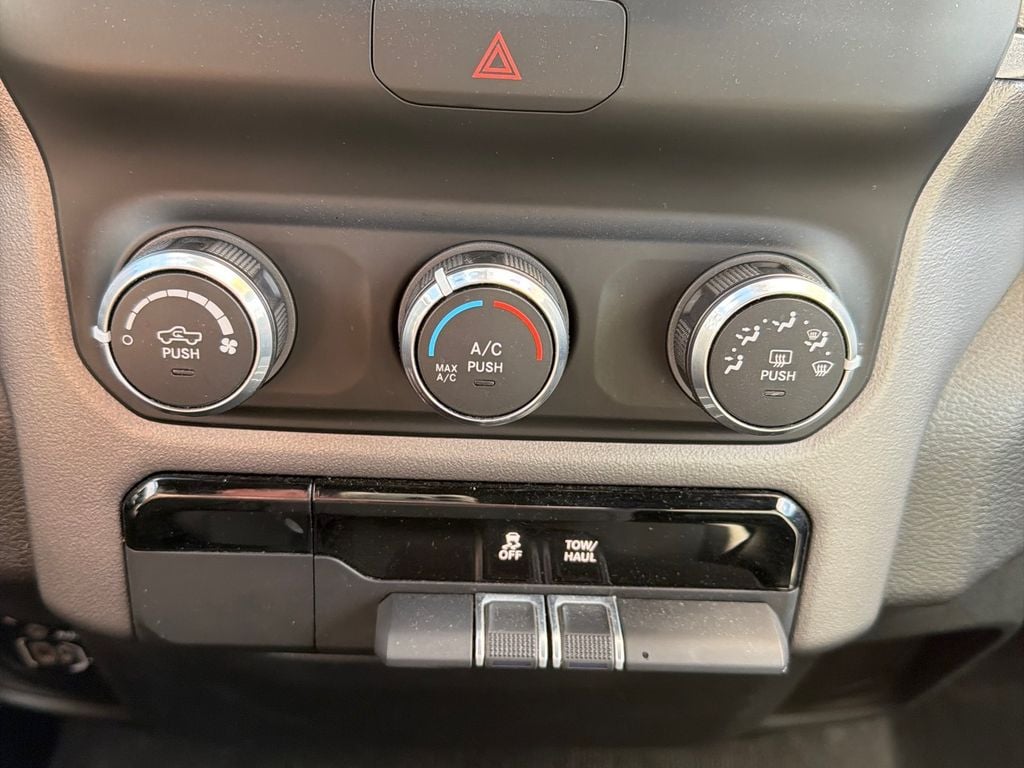 2022 RAM Ram 1500 Pickup Big Horn/Lone Star - Photo 18