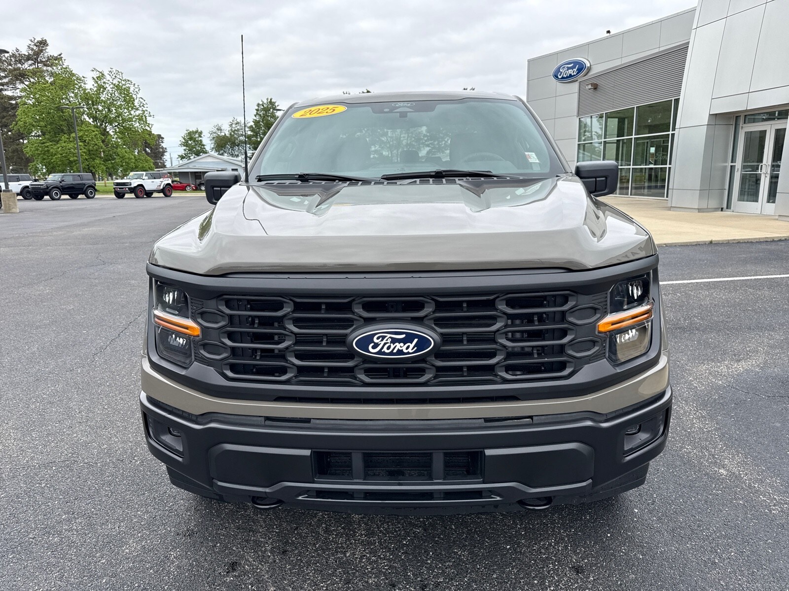 2025 Ford F-150 STX photo 2