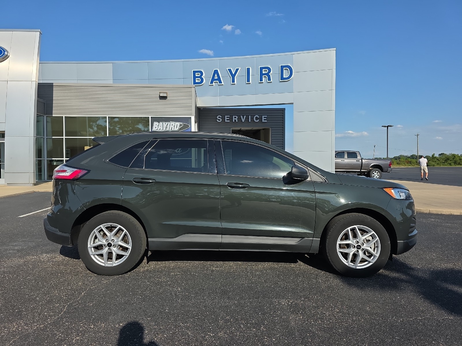 2023 Ford Edge SE
